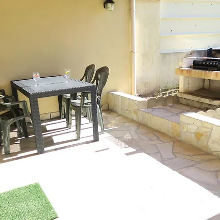 Holiday home Des Gannes *